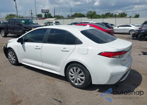 2022 Toyota Corolla Le z USA, uszkodzony, nr VIN 5YFEPMAE9NP349688